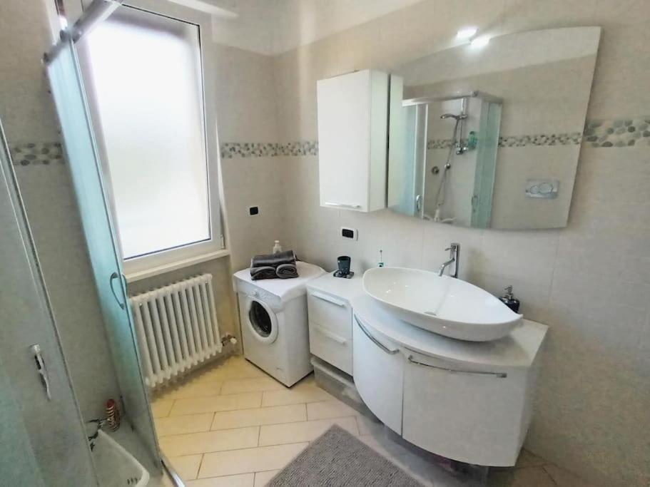 Appartamento Con Stupenda Vista Mare Zona Bristol Rapallo Exterior foto